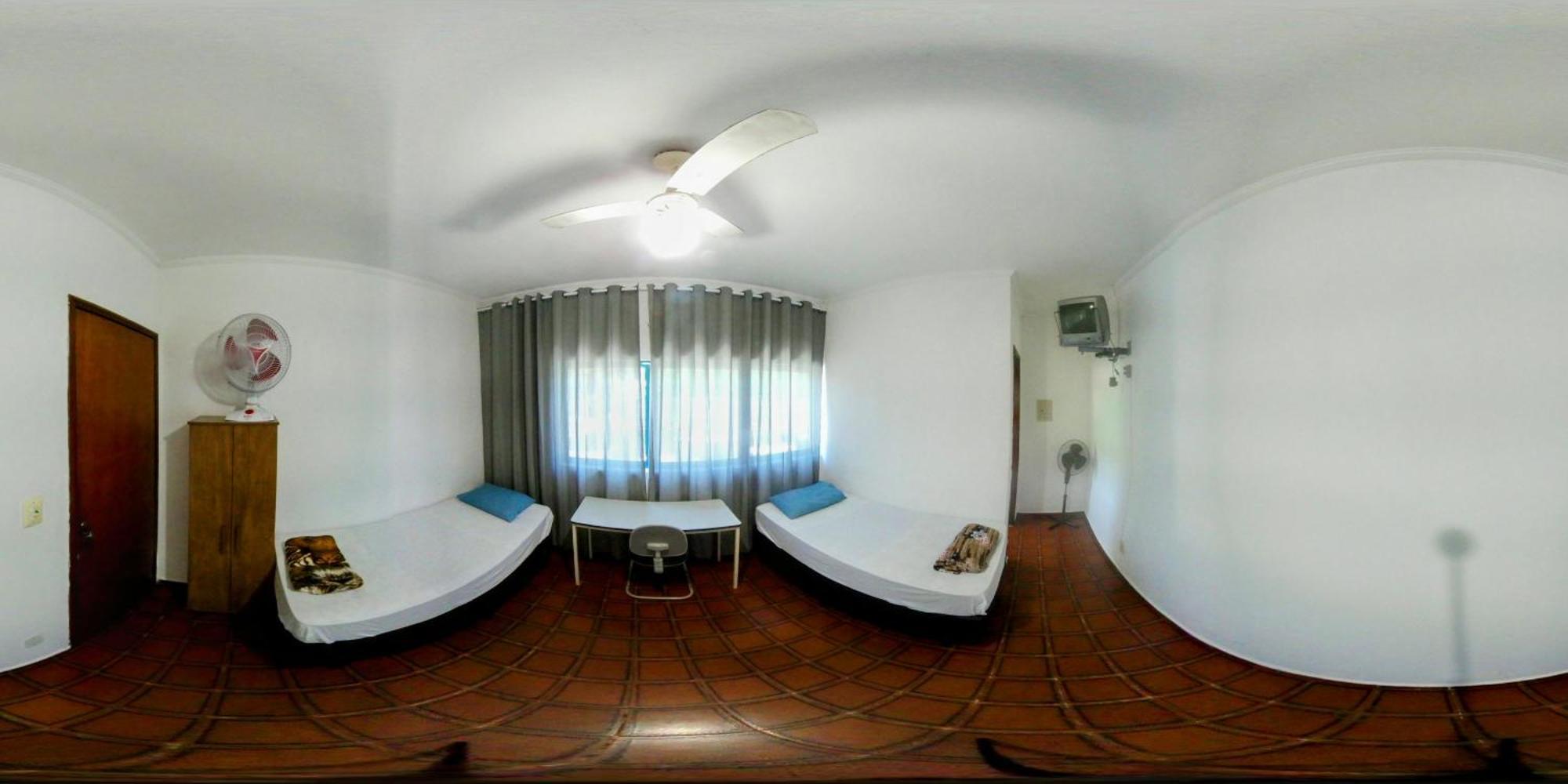 Hotel Pousada Liberdade Pindamonhangaba Zewnętrze zdjęcie
